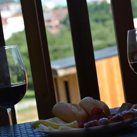 Cabanas Compostela - Cabana A Carballeira Santiago de Compostela Ngoại thất bức ảnh