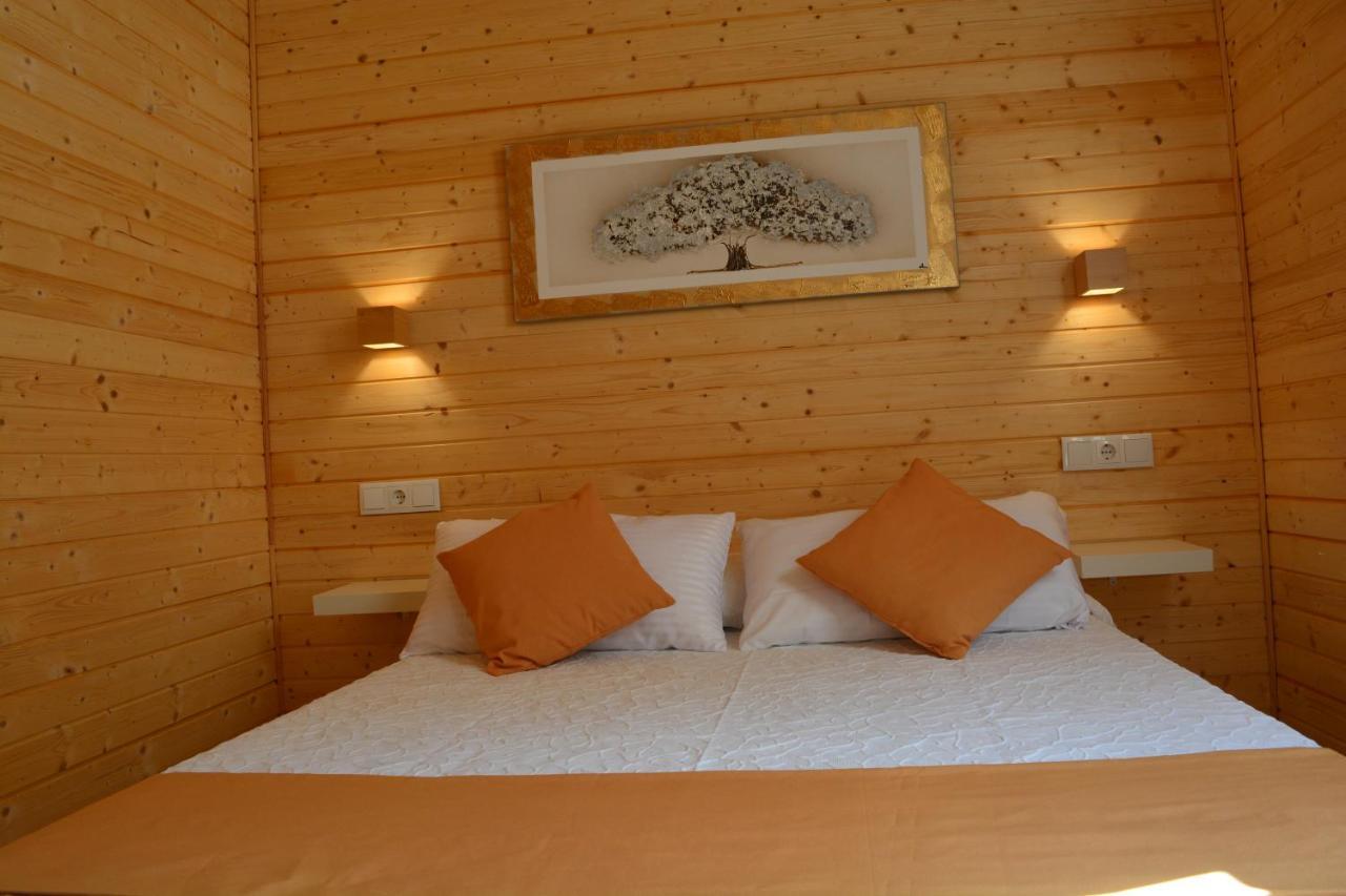 Cabanas Compostela - Cabana A Carballeira Santiago de Compostela Ngoại thất bức ảnh